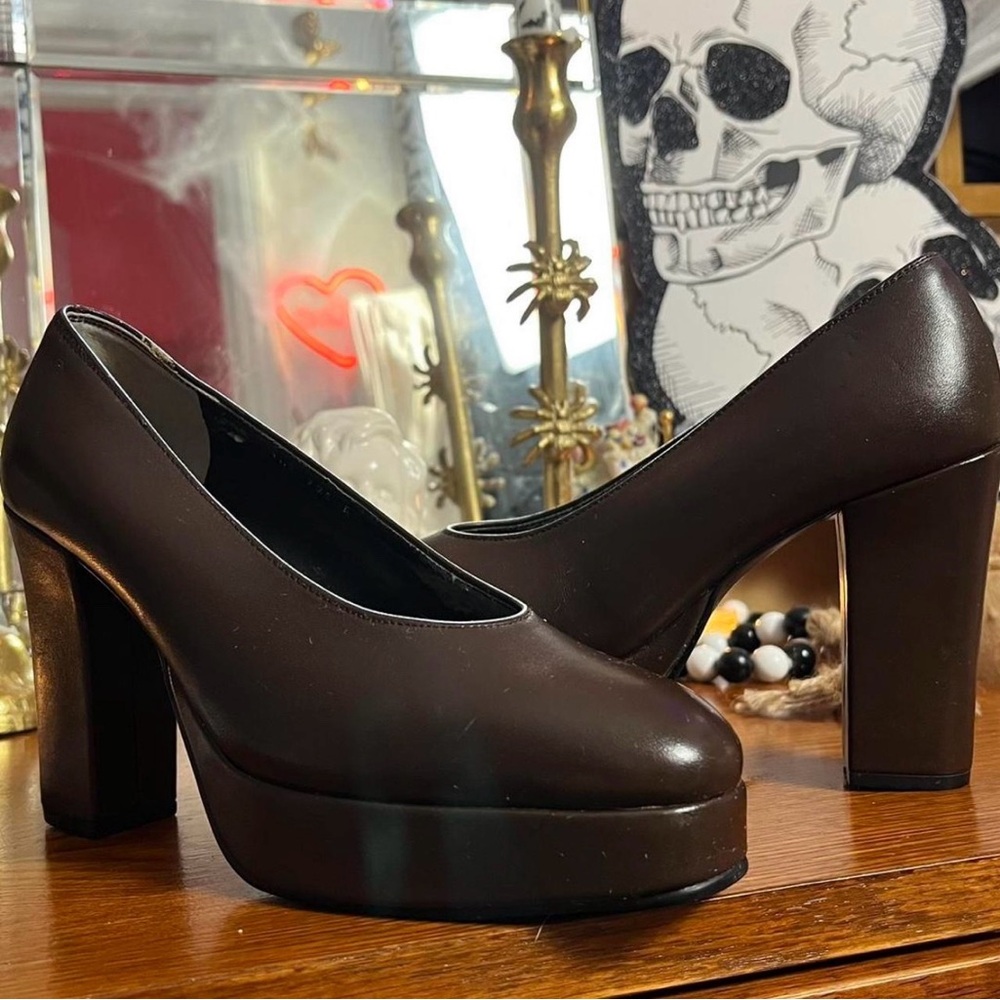 Vintage Chocolate Brown Leather Block Heel Platform Pumps